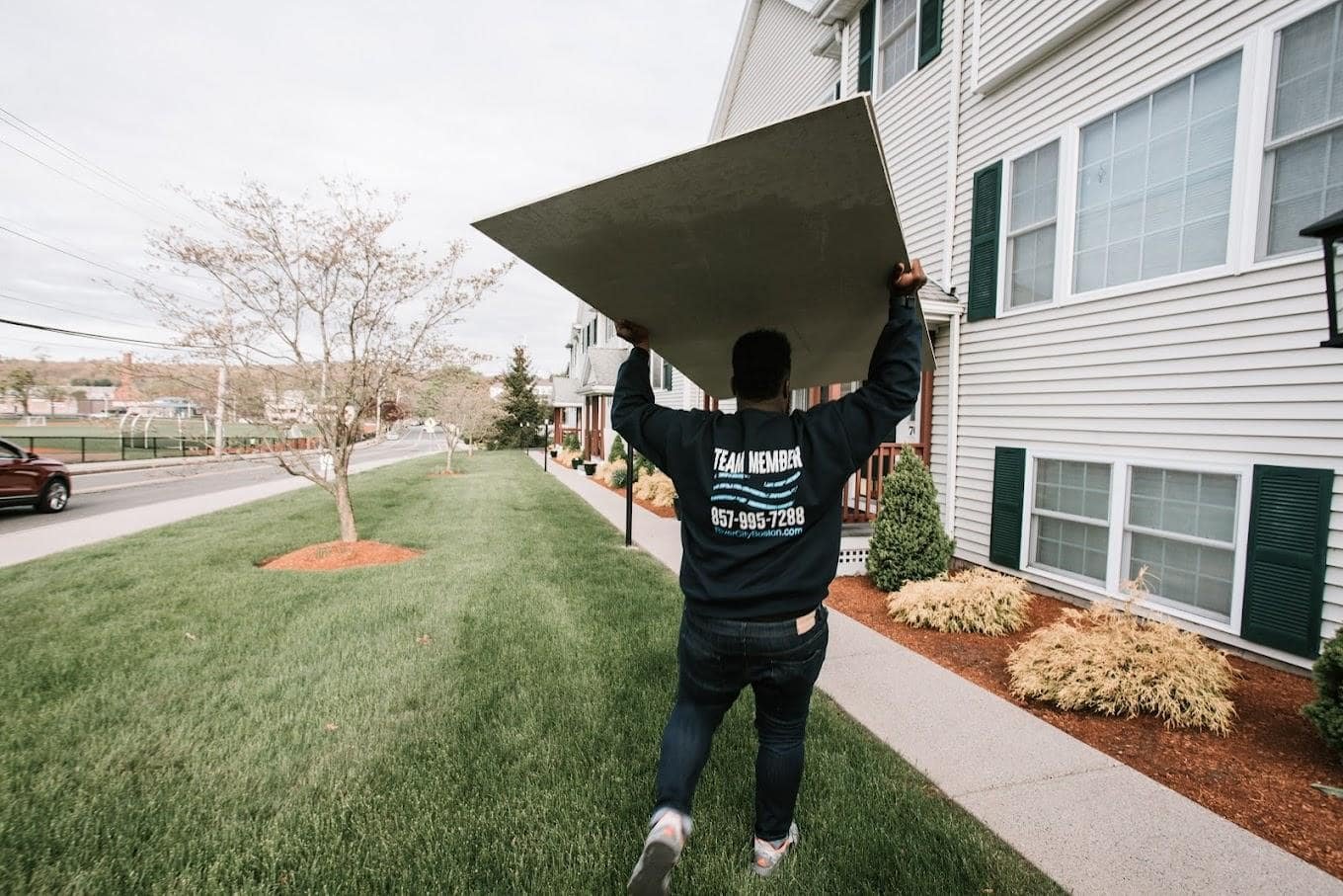 7 Red Flags To Watch Out For When Hiring A Contractor: The reliable guide - River City Boston red flags before hiring a contractor