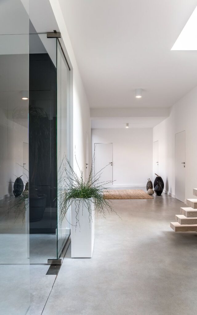 From design to build, we handle your Boston ADU start to finish. Quality, efficiency & style—call River City Boston now!